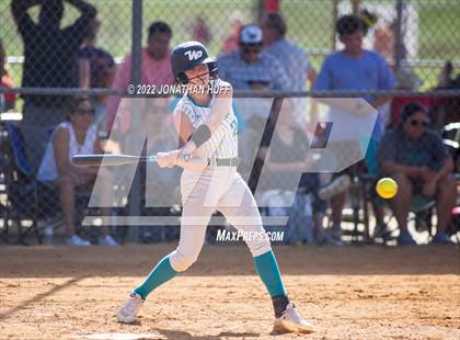 Thumbnail 3 in West Port vs Santa Fe (Raider Invitational) photogallery.