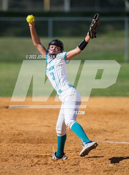 Thumbnail 2 in West Port vs Santa Fe (Raider Invitational) photogallery.