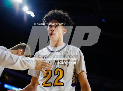 Thumbnail 1 in Bellevue West vs. Omaha Westside (NSAA Class A Semifinal) photogallery.
