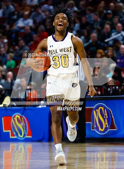 Thumbnail 3 in Bellevue West vs. Omaha Westside (NSAA Class A Semifinal) photogallery.