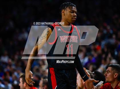Thumbnail 2 in Bellevue West vs. Omaha Westside (NSAA Class A Semifinal) photogallery.