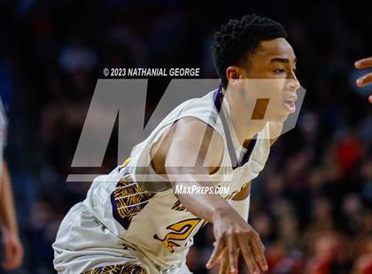 Thumbnail 1 in Bellevue West vs. Omaha Westside (NSAA Class A Semifinal) photogallery.