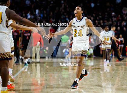 Thumbnail 3 in Bellevue West vs. Omaha Westside (NSAA Class A Semifinal) photogallery.