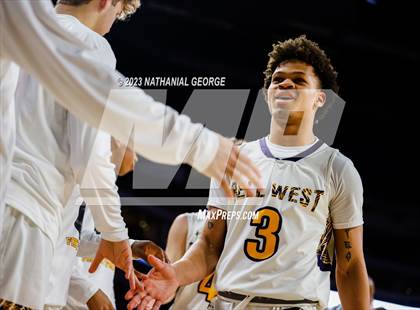 Thumbnail 3 in Bellevue West vs. Omaha Westside (NSAA Class A Semifinal) photogallery.