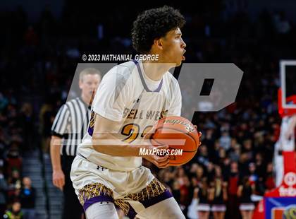 Thumbnail 3 in Bellevue West vs. Omaha Westside (NSAA Class A Semifinal) photogallery.