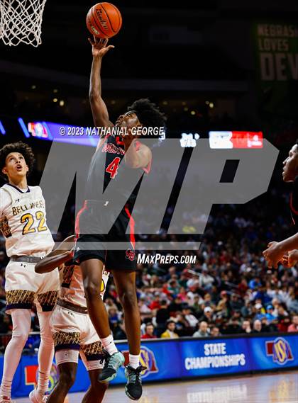 Thumbnail 1 in Bellevue West vs. Omaha Westside (NSAA Class A Semifinal) photogallery.