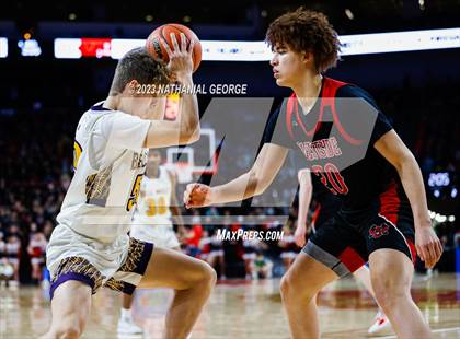 Thumbnail 1 in Bellevue West vs. Omaha Westside (NSAA Class A Semifinal) photogallery.