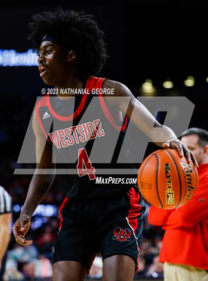 Thumbnail 2 in Bellevue West vs. Omaha Westside (NSAA Class A Semifinal) photogallery.