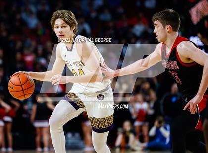 Thumbnail 3 in Bellevue West vs. Omaha Westside (NSAA Class A Semifinal) photogallery.