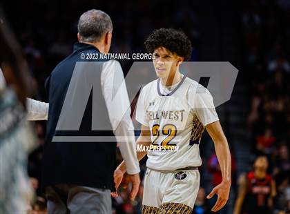 Thumbnail 3 in Bellevue West vs. Omaha Westside (NSAA Class A Semifinal) photogallery.