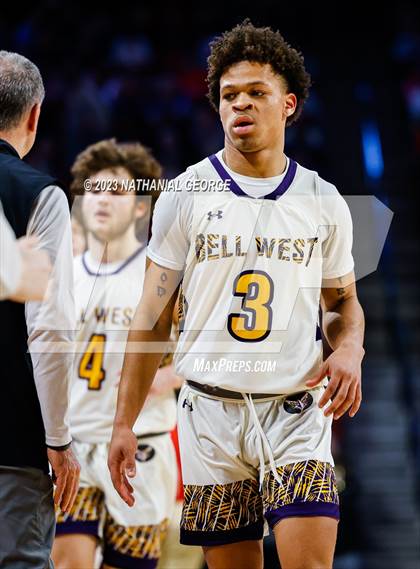 Thumbnail 2 in Bellevue West vs. Omaha Westside (NSAA Class A Semifinal) photogallery.