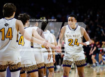 Thumbnail 2 in Bellevue West vs. Omaha Westside (NSAA Class A Semifinal) photogallery.