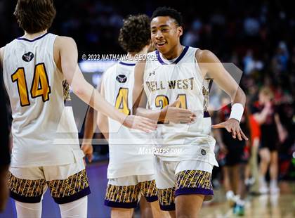 Thumbnail 3 in Bellevue West vs. Omaha Westside (NSAA Class A Semifinal) photogallery.