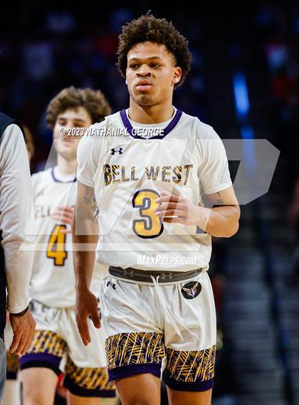 Thumbnail 1 in Bellevue West vs. Omaha Westside (NSAA Class A Semifinal) photogallery.
