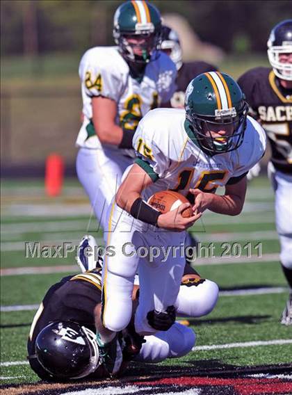 Thumbnail 2 in Lindenhurst @ Sachem North photogallery.