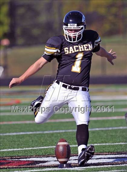 Thumbnail 1 in Lindenhurst @ Sachem North photogallery.