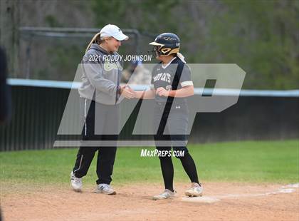 Thumbnail 1 in Leesville vs Florien photogallery.
