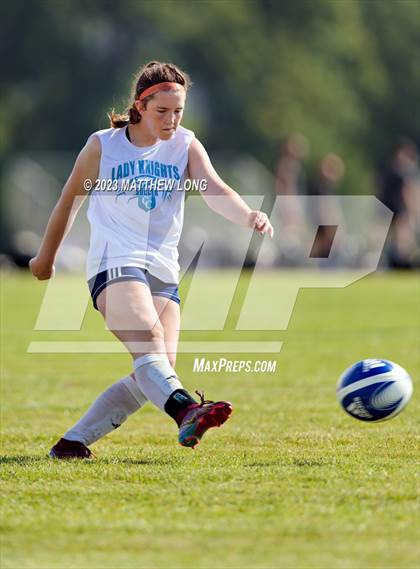 Thumbnail 2 in North Central vs Lafayette Central Catholic photogallery.