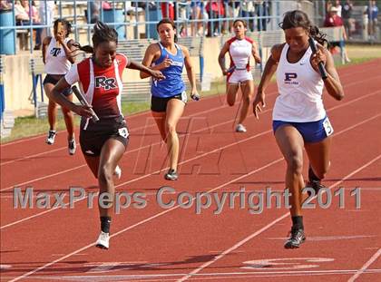 Thumbnail 1 in Texas Region II 16-5A District Meet photogallery.