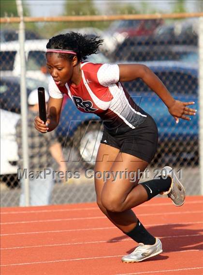 Thumbnail 3 in Texas Region II 16-5A District Meet photogallery.