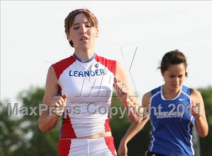 Thumbnail 1 in Texas Region II 16-5A District Meet photogallery.