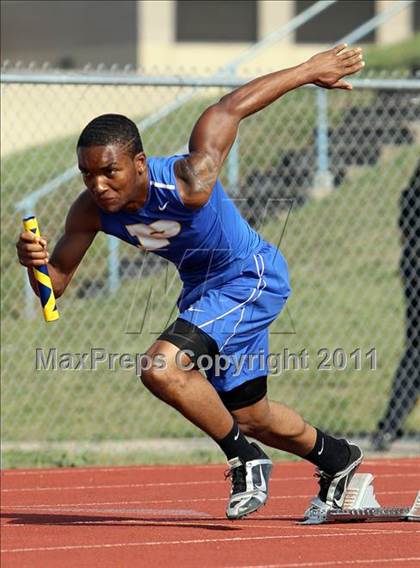 Thumbnail 2 in Texas Region II 16-5A District Meet photogallery.