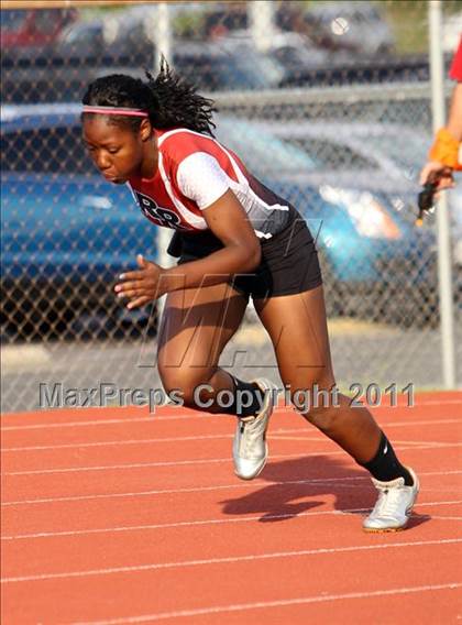Thumbnail 2 in Texas Region II 16-5A District Meet photogallery.