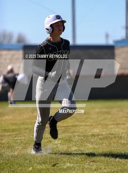 Thumbnail 1 in Alvord @ Perrin-Whitt photogallery.