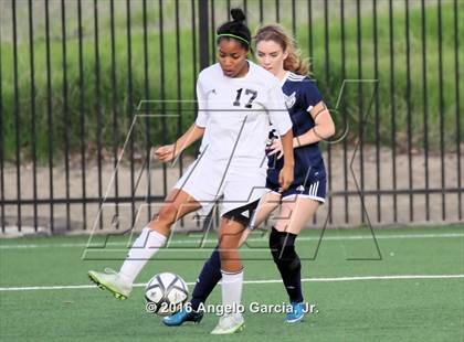 Thumbnail 3 in Freedom vs. Deer Valley photogallery.