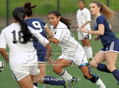 Thumbnail 3 in Freedom vs. Deer Valley photogallery.