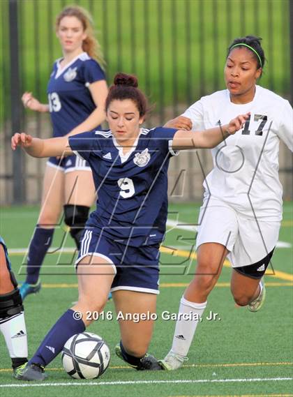 Thumbnail 2 in Freedom vs. Deer Valley photogallery.