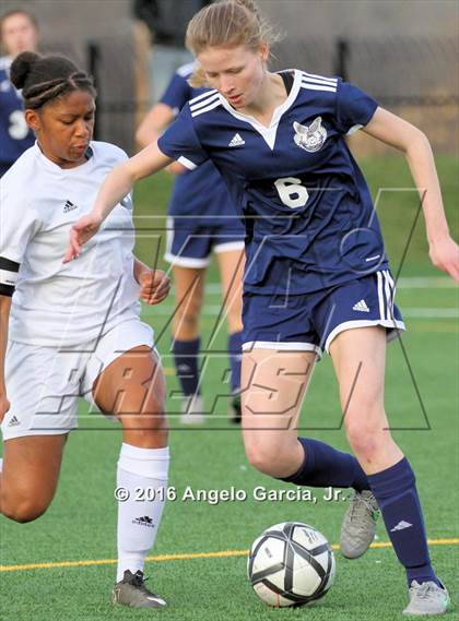 Thumbnail 3 in Freedom vs. Deer Valley photogallery.