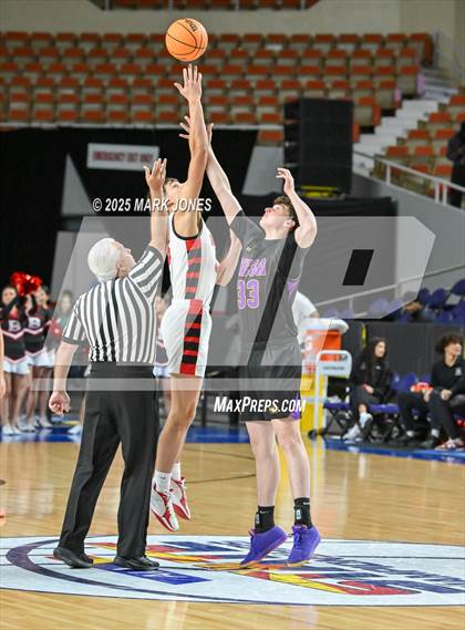Thumbnail 3 in Brophy College Prep vs. Mesa  (AIA 6A Final) photogallery.