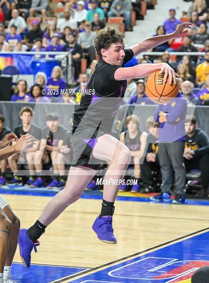 Thumbnail 1 in Brophy College Prep vs. Mesa  (AIA 6A Final) photogallery.