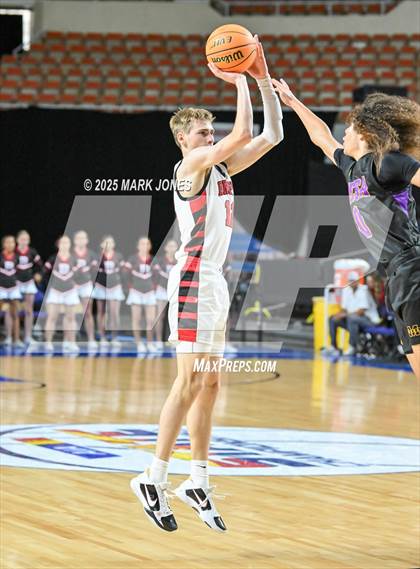 Thumbnail 2 in Brophy College Prep vs. Mesa  (AIA 6A Final) photogallery.