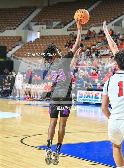 Thumbnail 1 in Brophy College Prep vs. Mesa  (AIA 6A Final) photogallery.