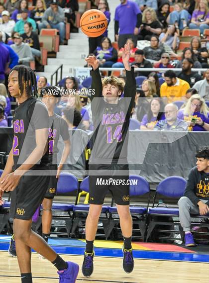 Thumbnail 1 in Brophy College Prep vs. Mesa  (AIA 6A Final) photogallery.