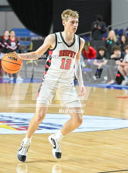 Thumbnail 1 in Brophy College Prep vs. Mesa  (AIA 6A Final) photogallery.