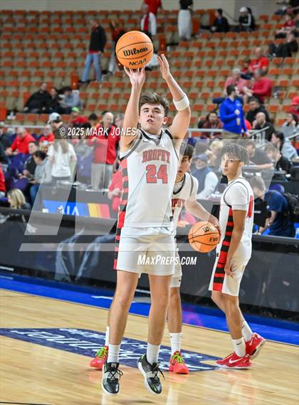 Thumbnail 3 in Brophy College Prep vs. Mesa  (AIA 6A Final) photogallery.