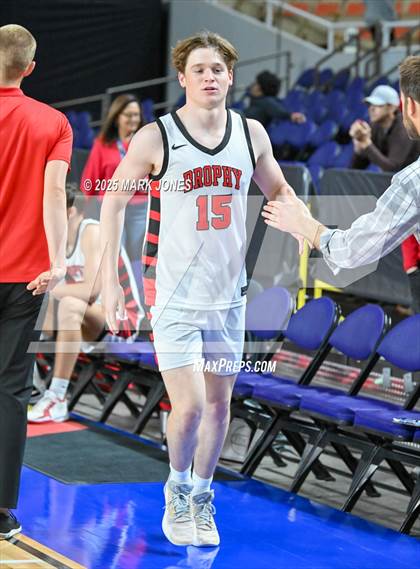 Thumbnail 3 in Brophy College Prep vs. Mesa  (AIA 6A Final) photogallery.