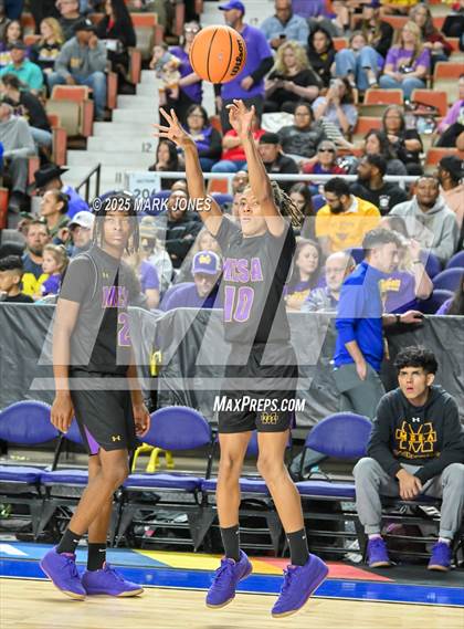 Thumbnail 2 in Brophy College Prep vs. Mesa  (AIA 6A Final) photogallery.