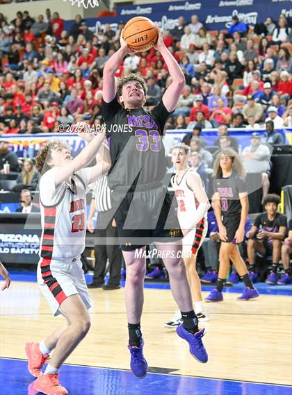 Thumbnail 3 in Brophy College Prep vs. Mesa  (AIA 6A Final) photogallery.