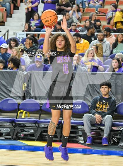 Thumbnail 3 in Brophy College Prep vs. Mesa  (AIA 6A Final) photogallery.
