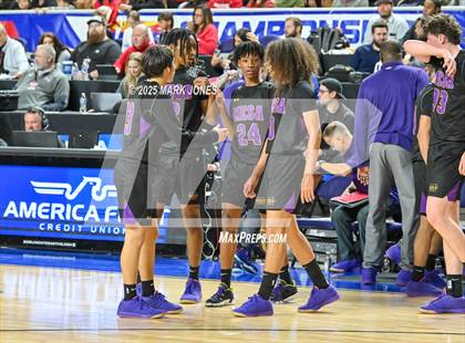 Thumbnail 2 in Brophy College Prep vs. Mesa  (AIA 6A Final) photogallery.