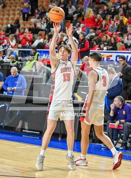 Thumbnail 2 in Brophy College Prep vs. Mesa  (AIA 6A Final) photogallery.