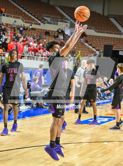Thumbnail 2 in Brophy College Prep vs. Mesa  (AIA 6A Final) photogallery.