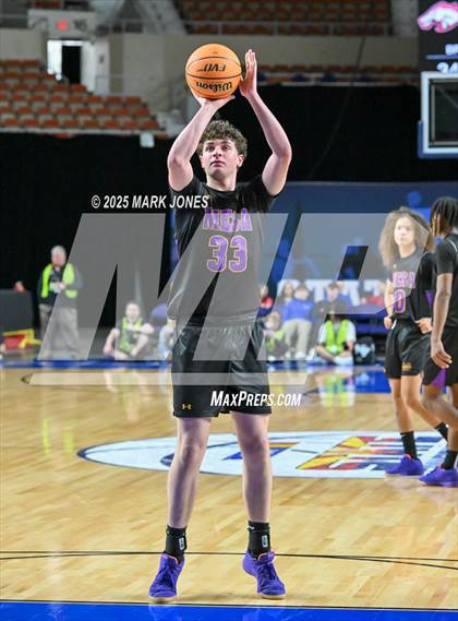 Thumbnail 2 in Brophy College Prep vs. Mesa  (AIA 6A Final) photogallery.