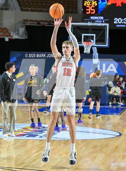 Thumbnail 1 in Brophy College Prep vs. Mesa  (AIA 6A Final) photogallery.