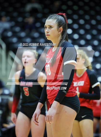 Thumbnail 3 in Randall vs. Salado (UIL 4A Volleyball Semifinal) photogallery.