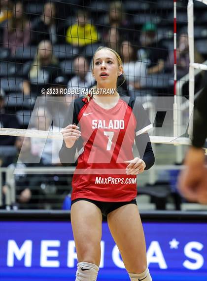 Thumbnail 3 in Randall vs. Salado (UIL 4A Volleyball Semifinal) photogallery.